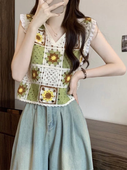 Women's Vintage Crochet Hollow Out Embroidered Sleeveless Cardigan Summer Bohemian Loose Fungus Hem Sweater Top Blouse